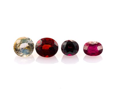 4 Unmounted Gemstones. Includes (1) Spessartite Garnet, oval, 2.36 carats, VS, natural; (2) 