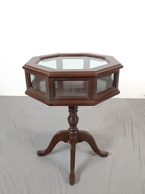 Curio Table. NOT ELIGIBLE FOR IN-HOUSE SHIPPING: See Terms for Shipping Options. 19" wide X 19" 