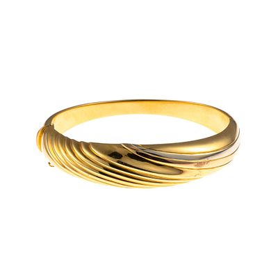 H. Stern 18K Gold Bangle Bracelet. A hinged bangle by H. Stern. The inner dimensions are 2 3/8" 