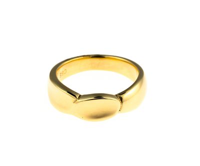 18K Gold Ring. A size 9.75 yellow gold ring. This is an unused, custom designed ring from the 