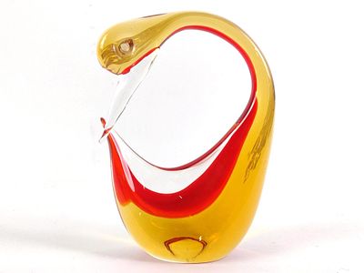 Murano Glass Bird. 5" wide X 2" deep X 7" high.
