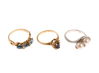 3 10K Gold Rings. Two marked and one tests 10k. Ring sizes 5 to 5.5. 7.4 grams total.
