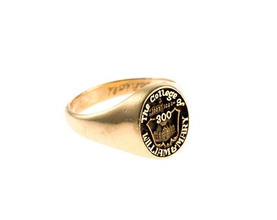 14K Gold Collegiate Ring. Marked "The College of William & Mary 300th Anniversary" and marked 