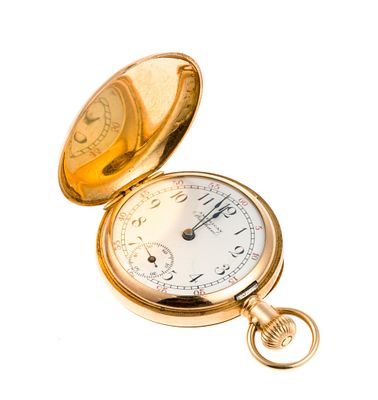 14K Gold Waltham Hunter Case Pocket Watch. An American Waltham pocket watch, small size 0s, from 