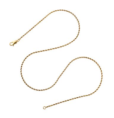 14K Gold Chain Necklace. A 15" choker length French rope chain necklace. It weighs 3.2 grams.