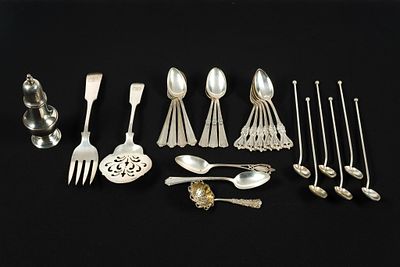 25 Pcs Sterling Silver Flatware. Total 23.85 ozt.