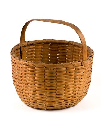(Early Republic Era) Antique Woven Basket. From a private collection. Measures 14" x 14" x 14".