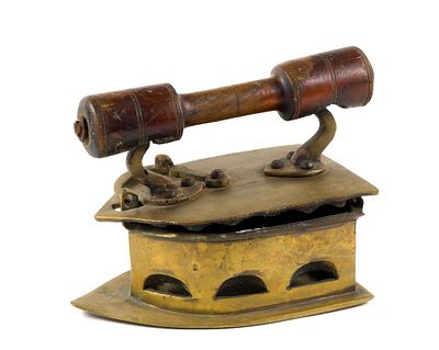 (Reconstruction Era) Vintage Brass Coal Laundry Press. From a private collection. Iron has a 