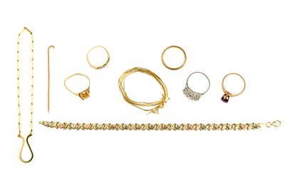 14K Gold Jewelry and 10K 14K Scrap Gold. The lot includes 14k and 10k gold jewelry items, many 