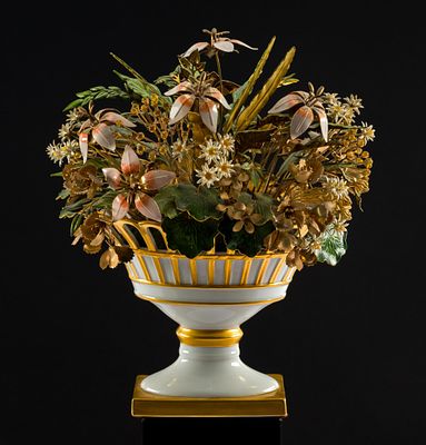 Fleurs Des Siecles by Jane Hutcheson. Sculpture of metal flowers in a porcelain vase. Marked to 