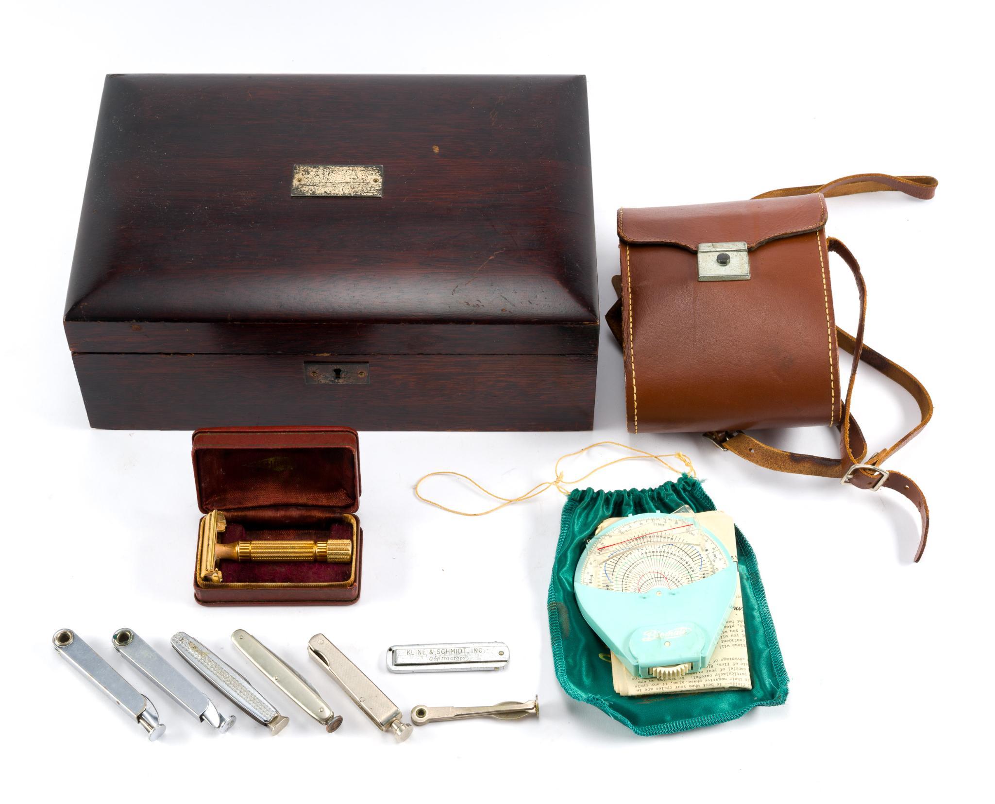 Vintage Gentleman's Objects incl. Humidor and Shaving