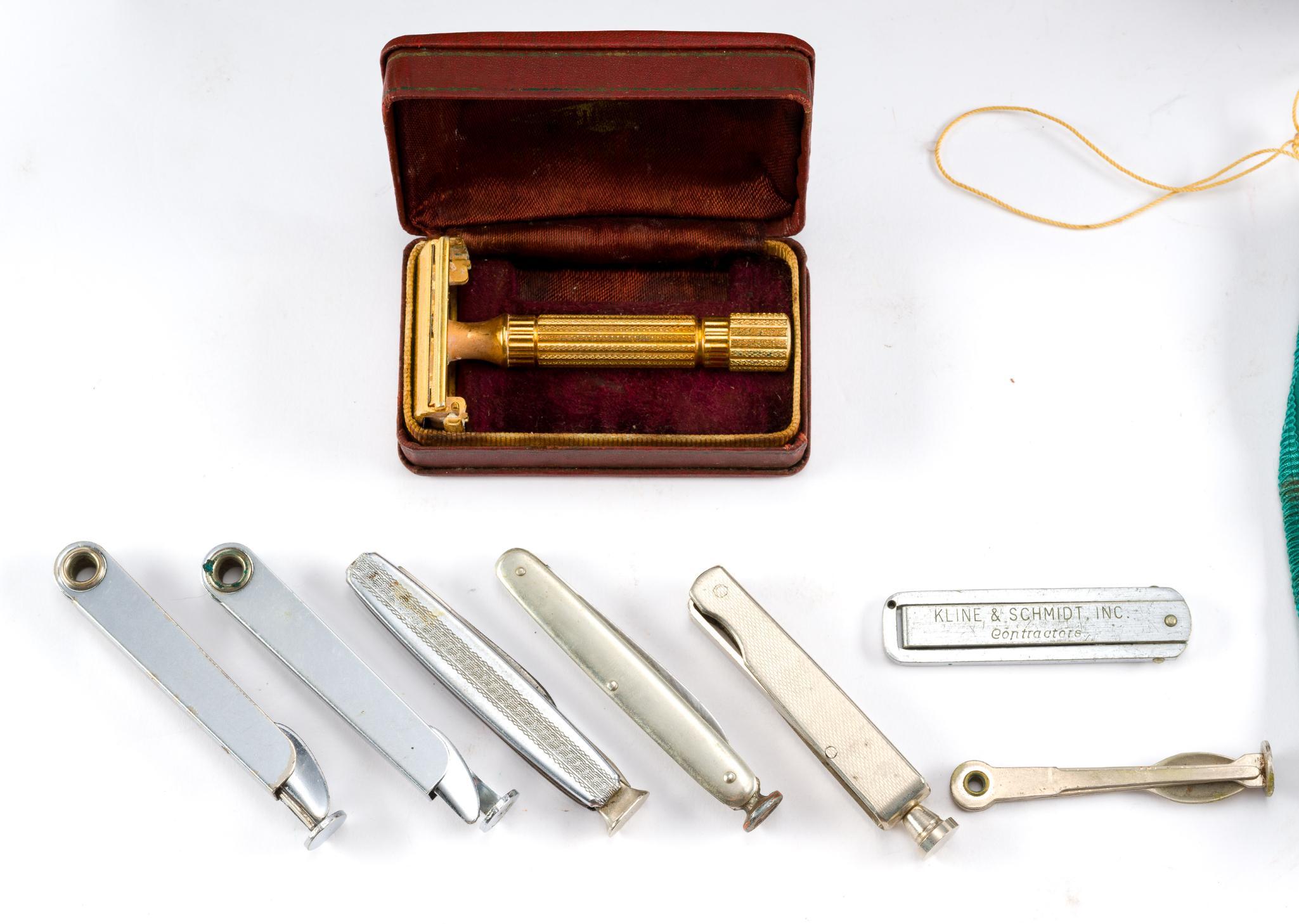 Vintage Gentleman's Objects incl. Humidor and Shaving