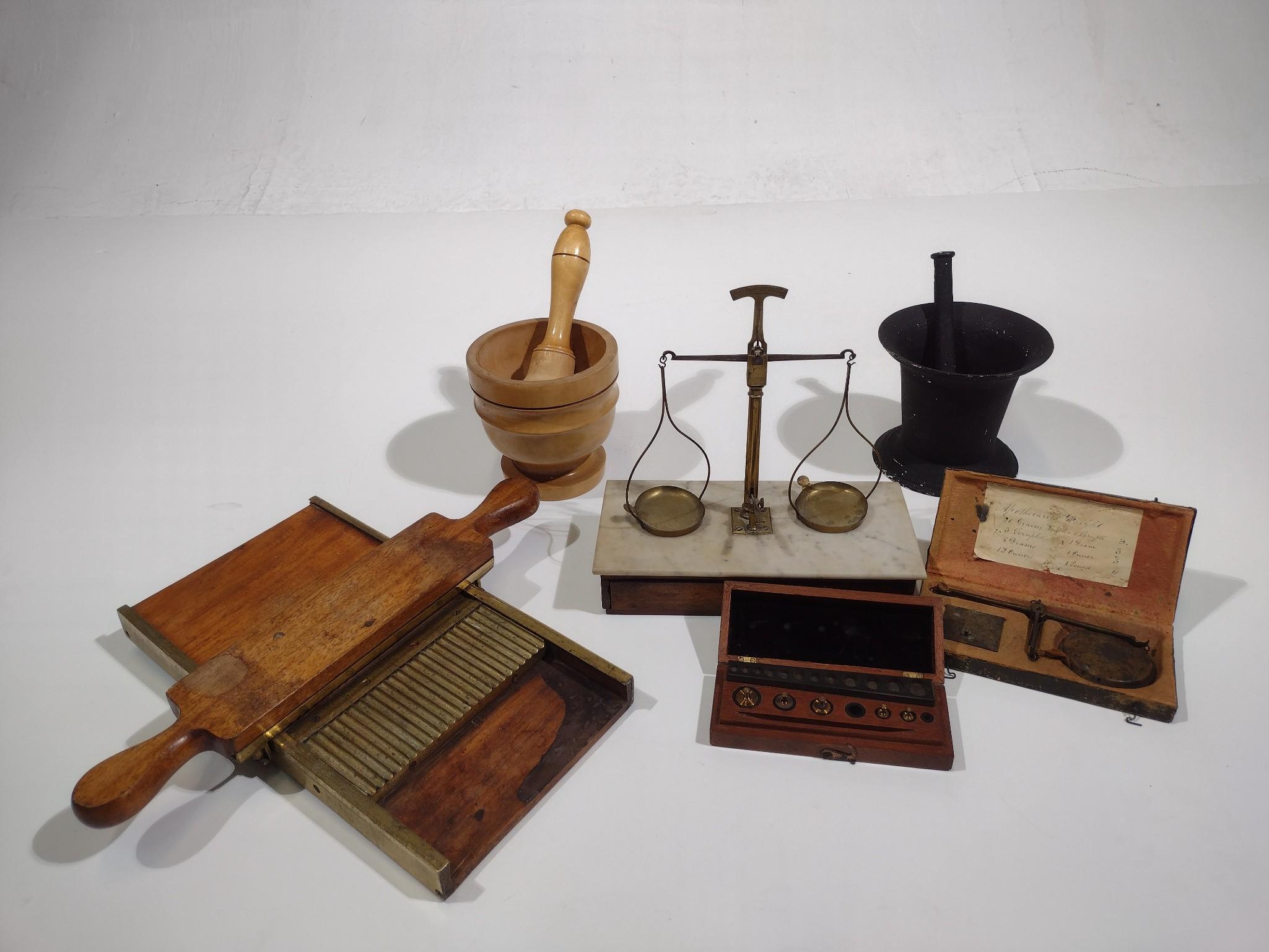 8 Vintage Apothecary Objects