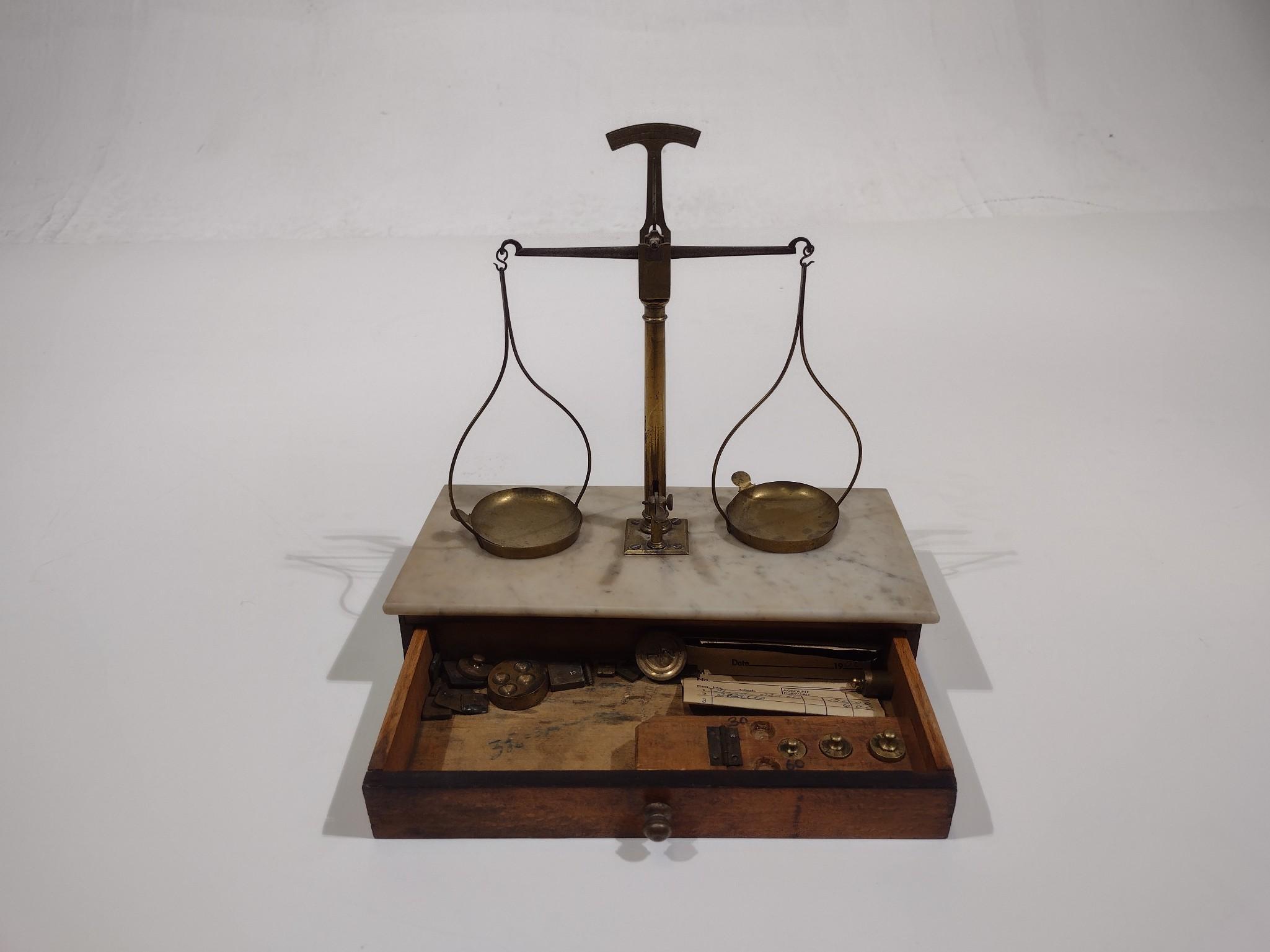8 Vintage Apothecary Objects