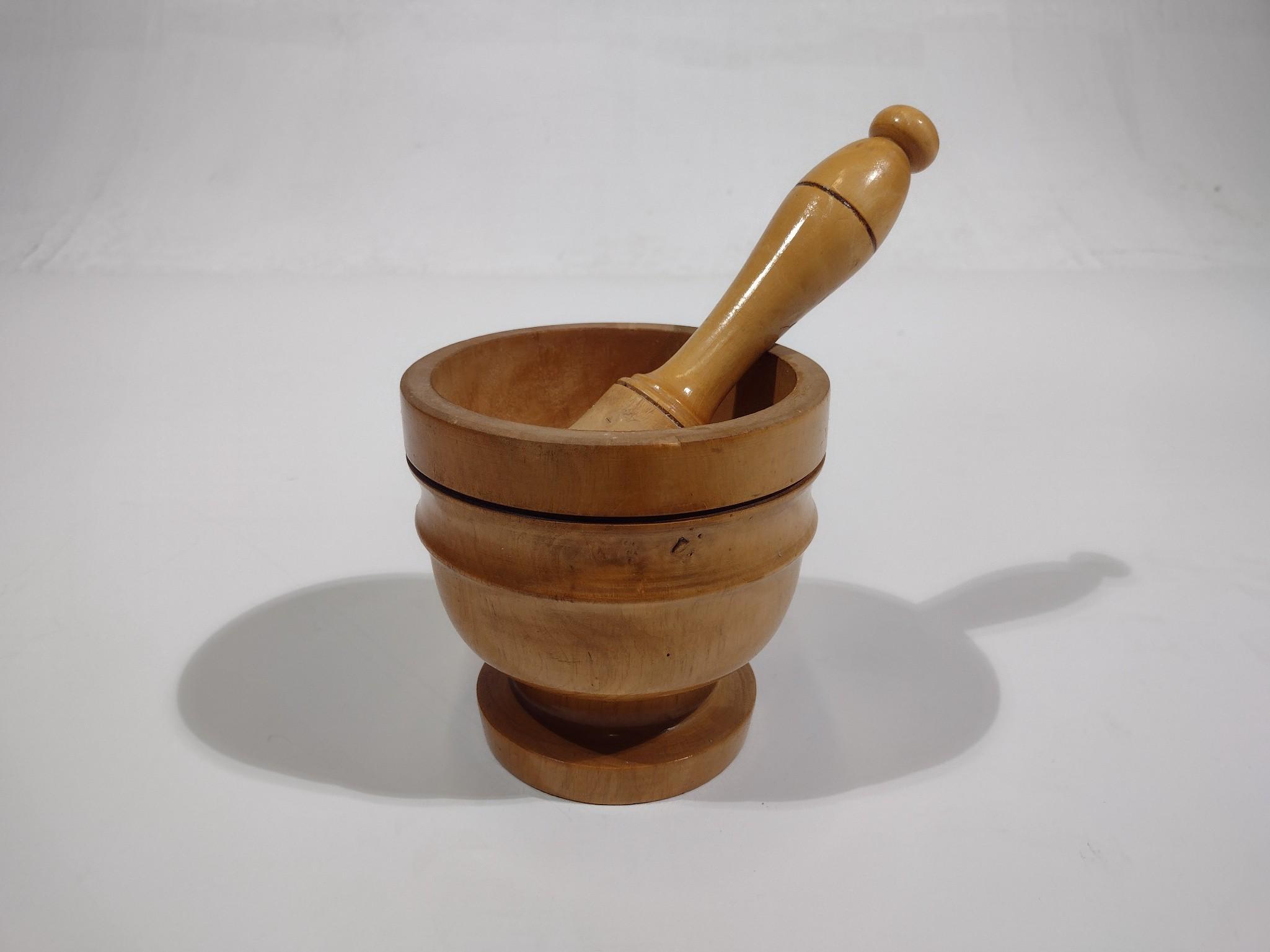 8 Vintage Apothecary Objects