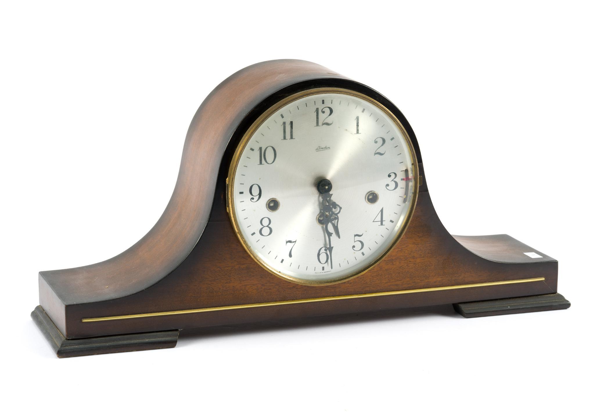 Linden Mantle Clock