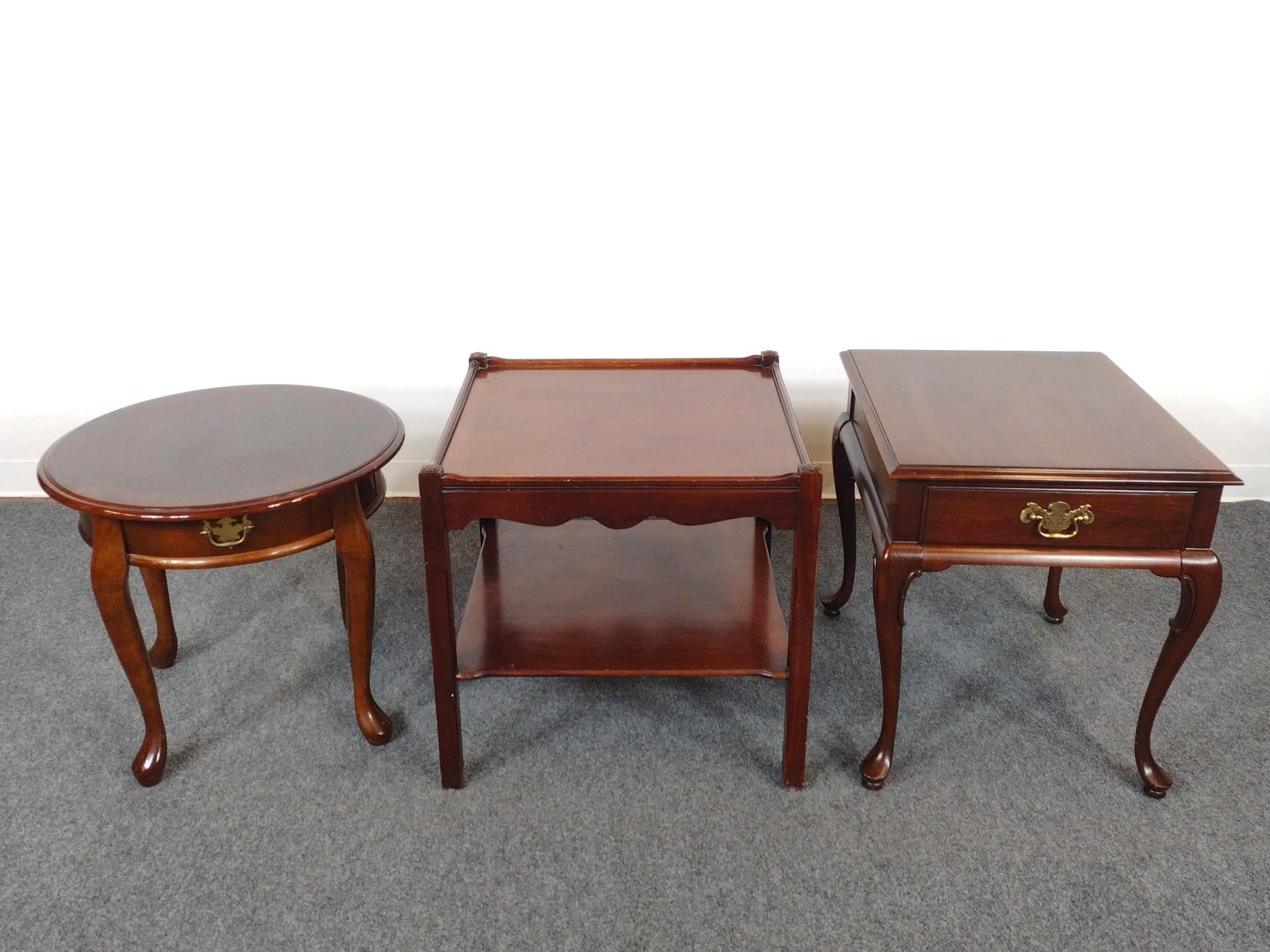 3 Side Tables Incl. Gordon's