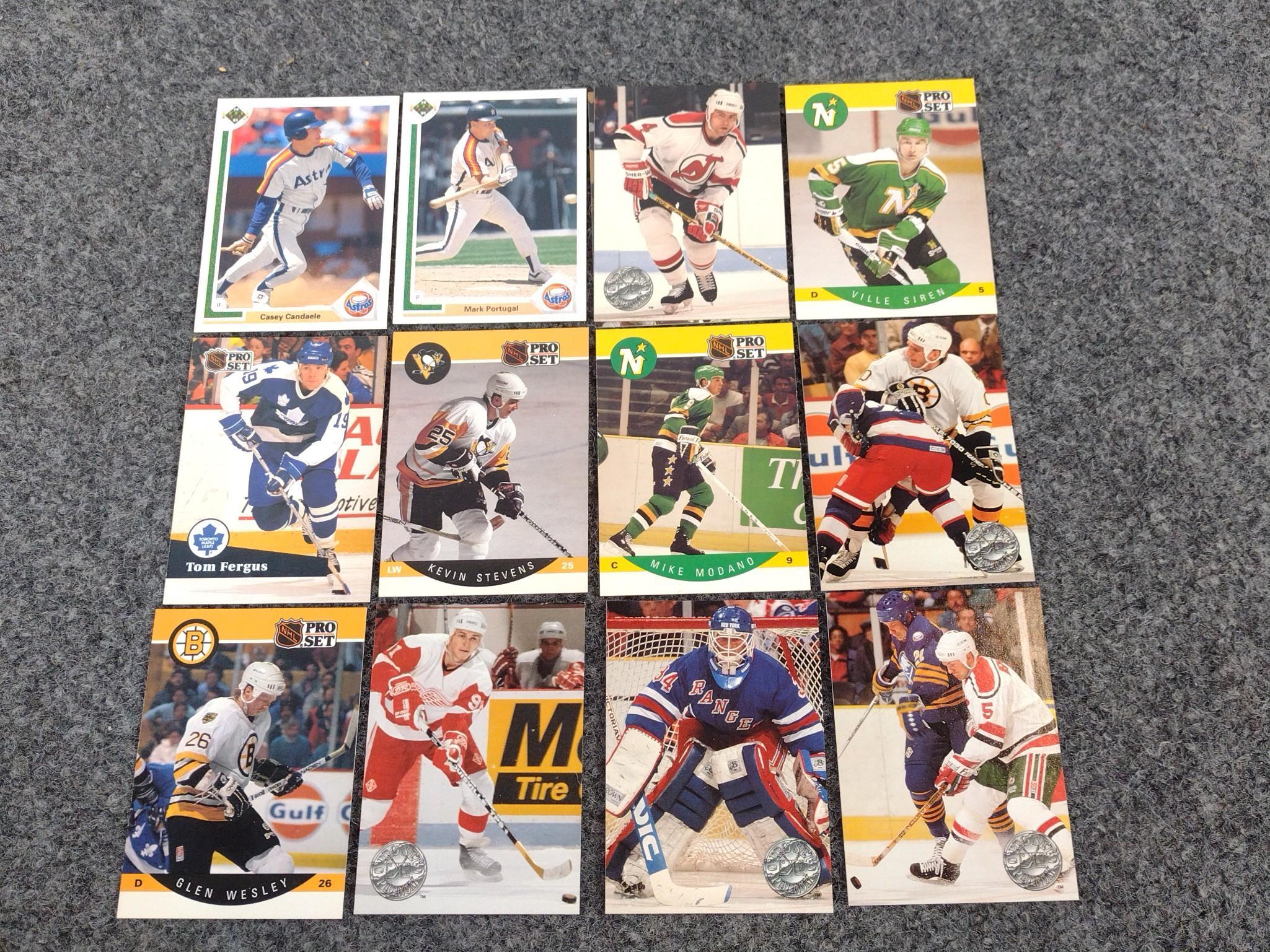 Hockey Trading Cards