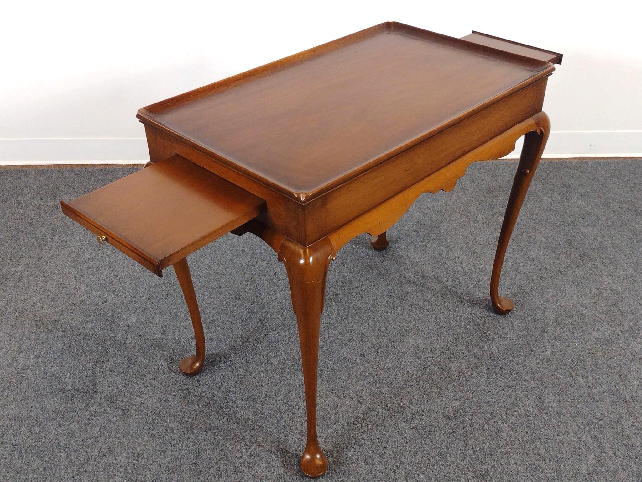 Queen Anne Style Mahogany Tea Table