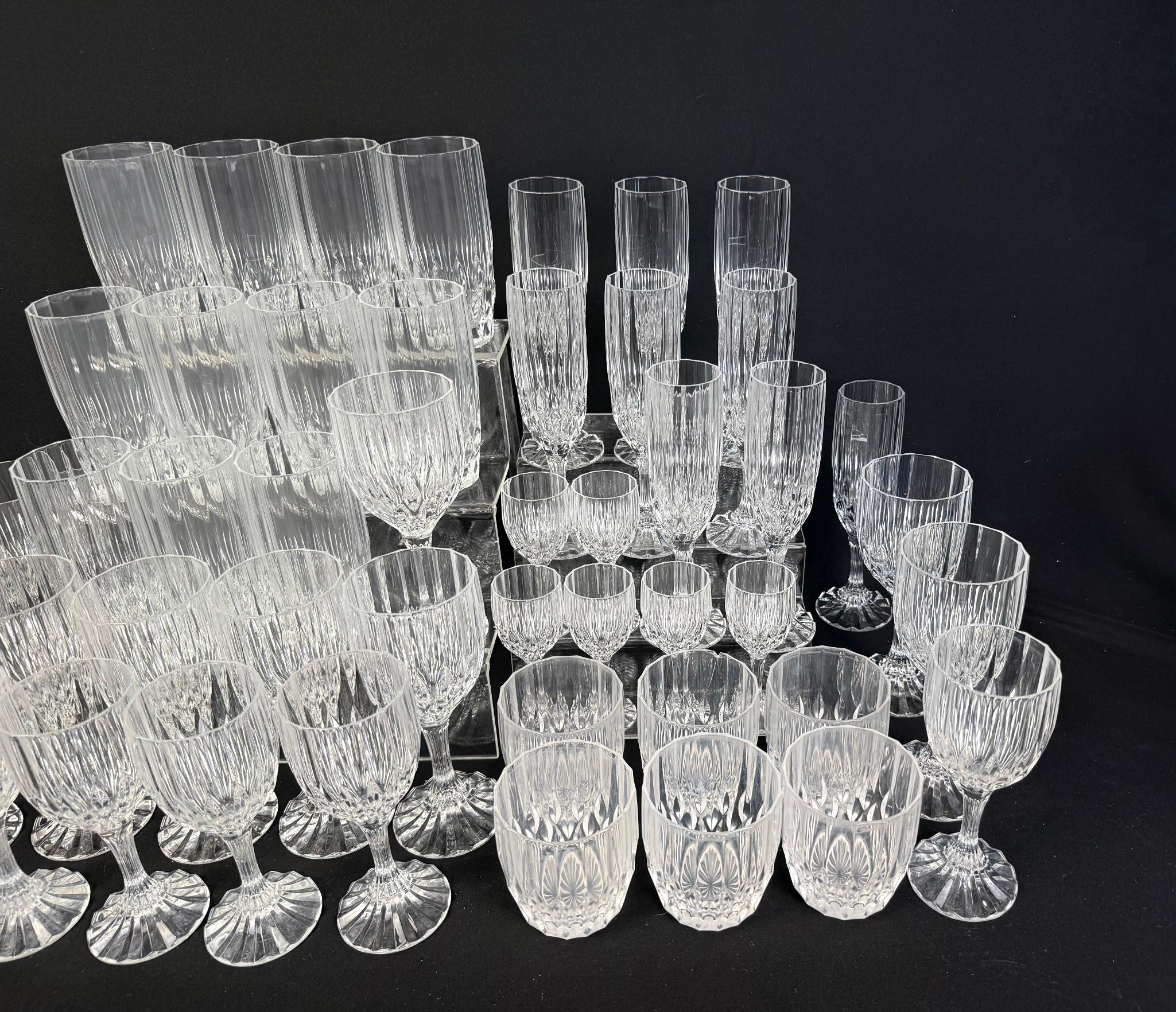 49 Pc Glass Drinkware Service