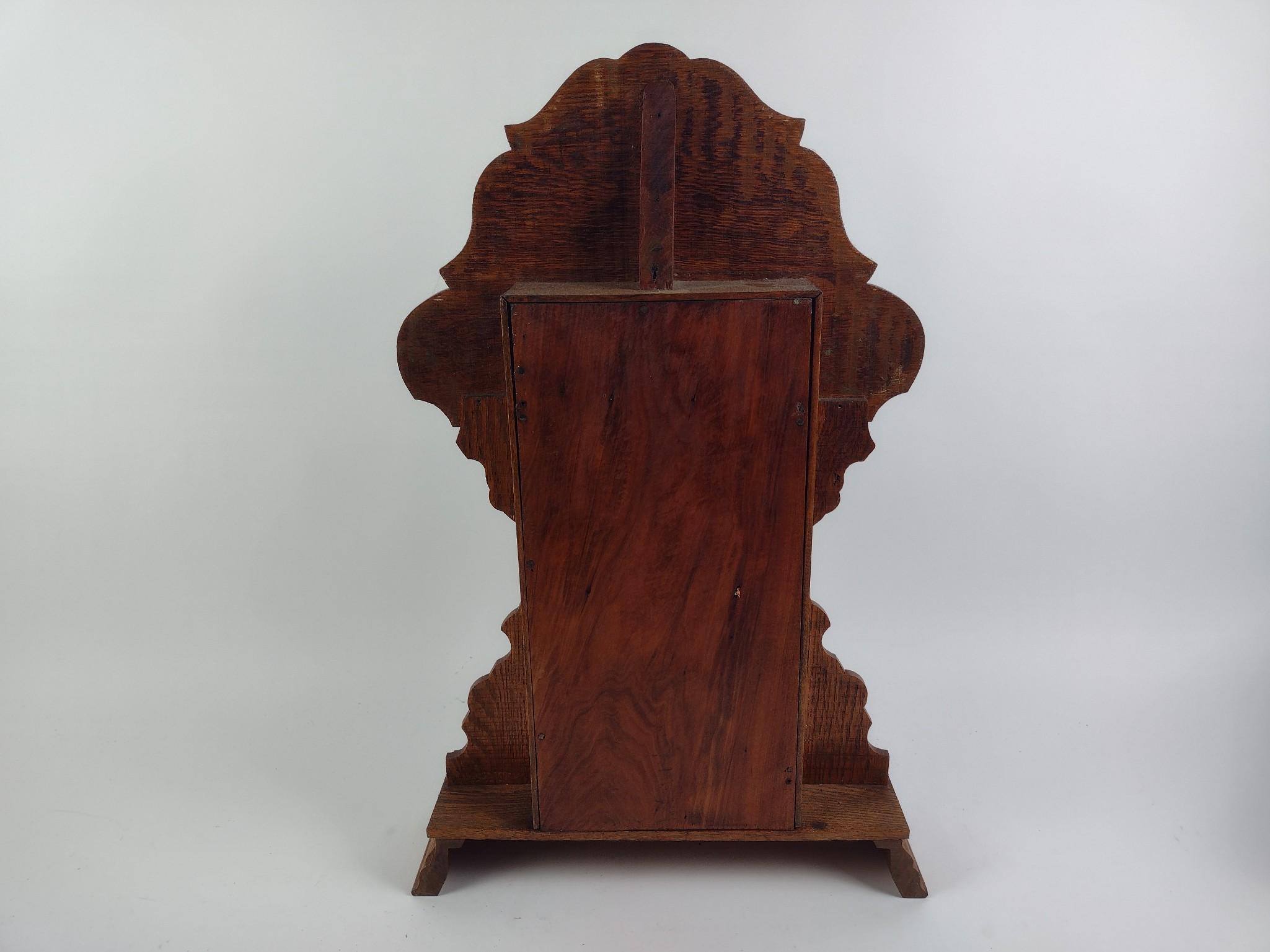E. Ingraham Gingerbread Style Mantle Clock