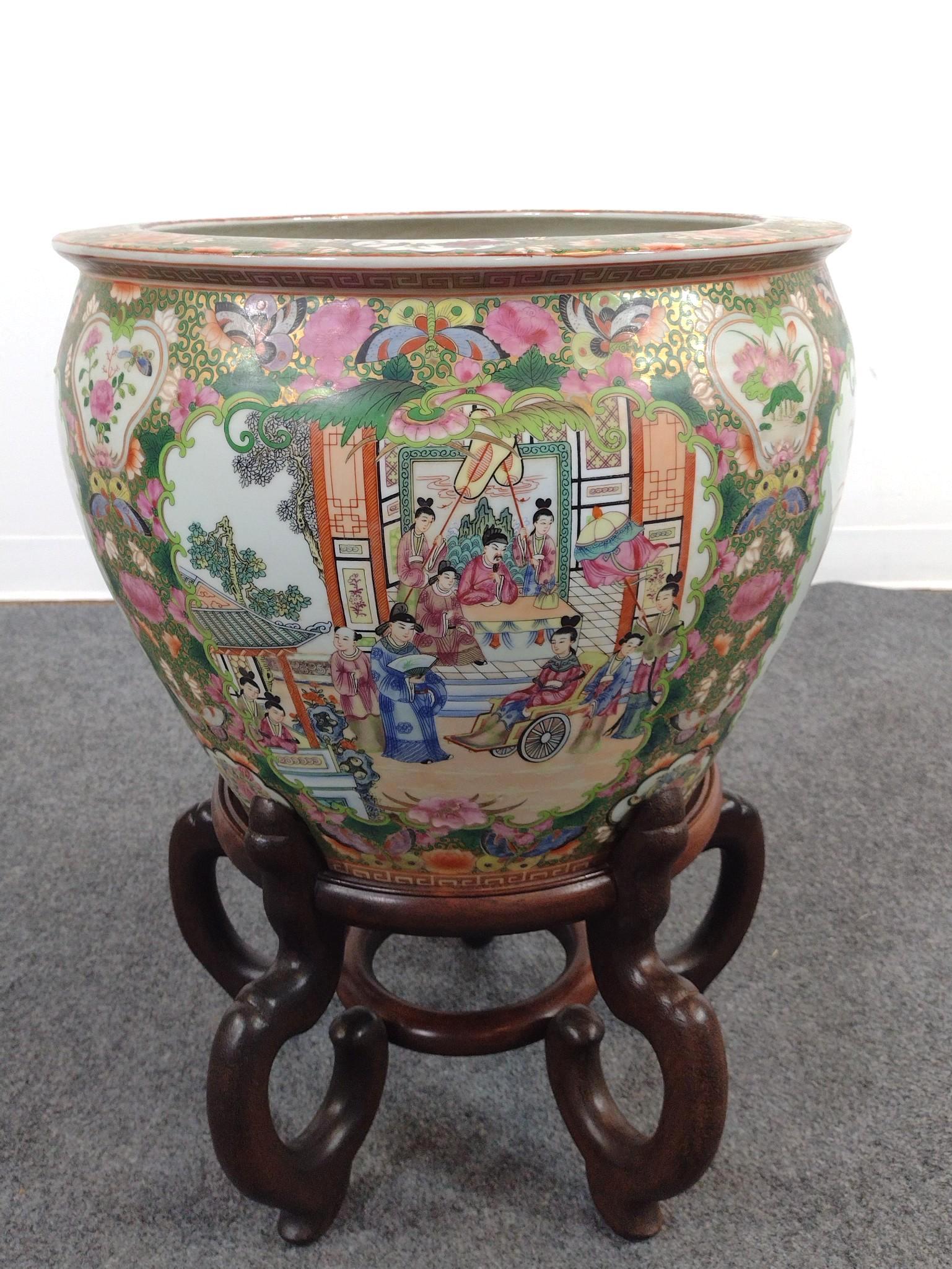 Chinese Famille Rose Fish Bowl on Stand