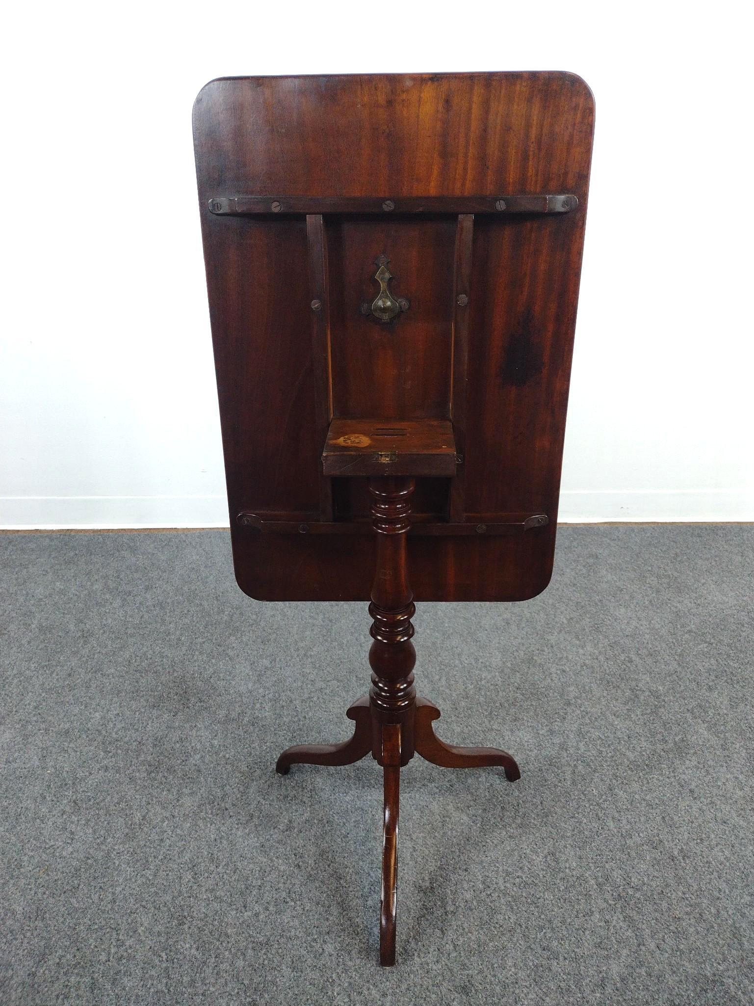 Tilt Top Table