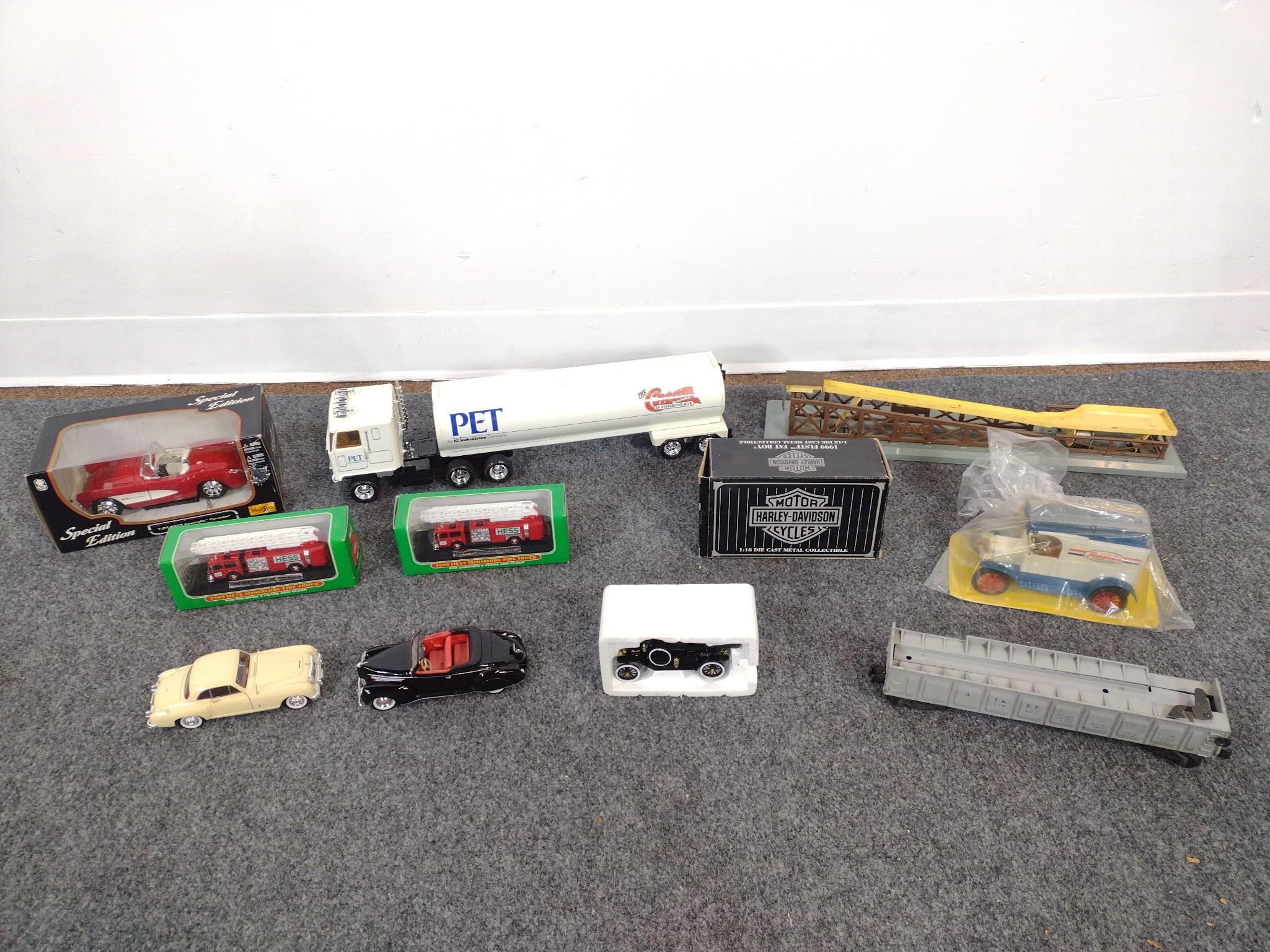 10 Model Cars & Trains