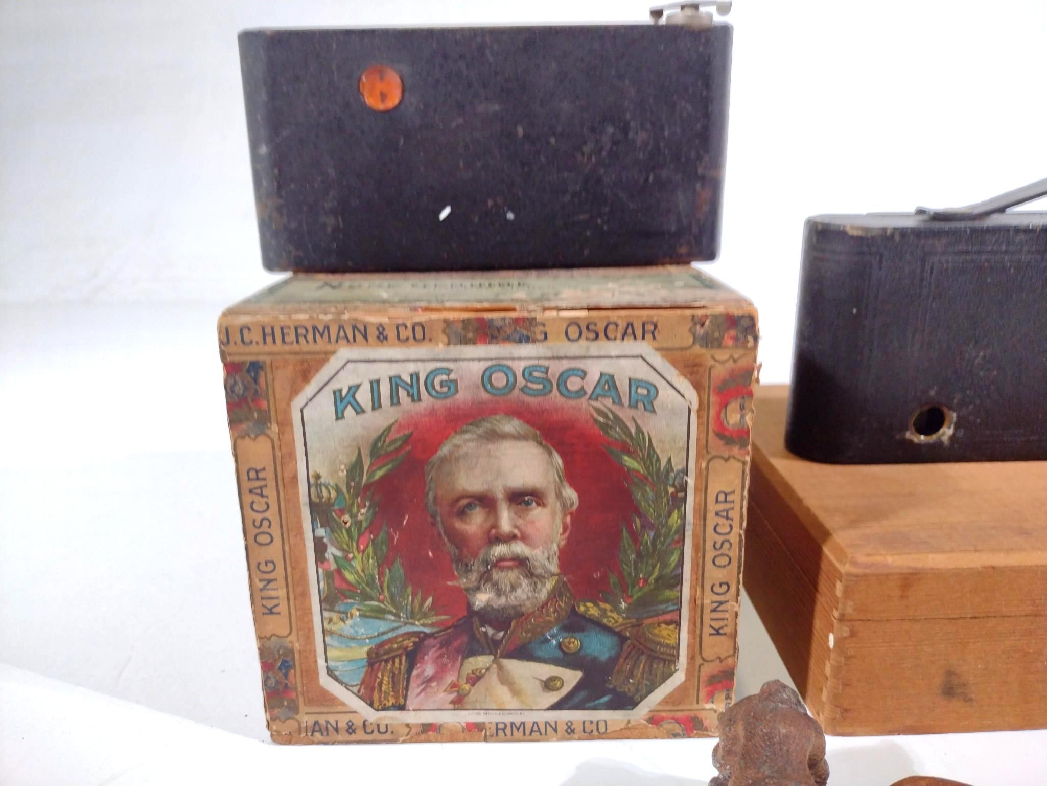 13 Vintage Collectibles