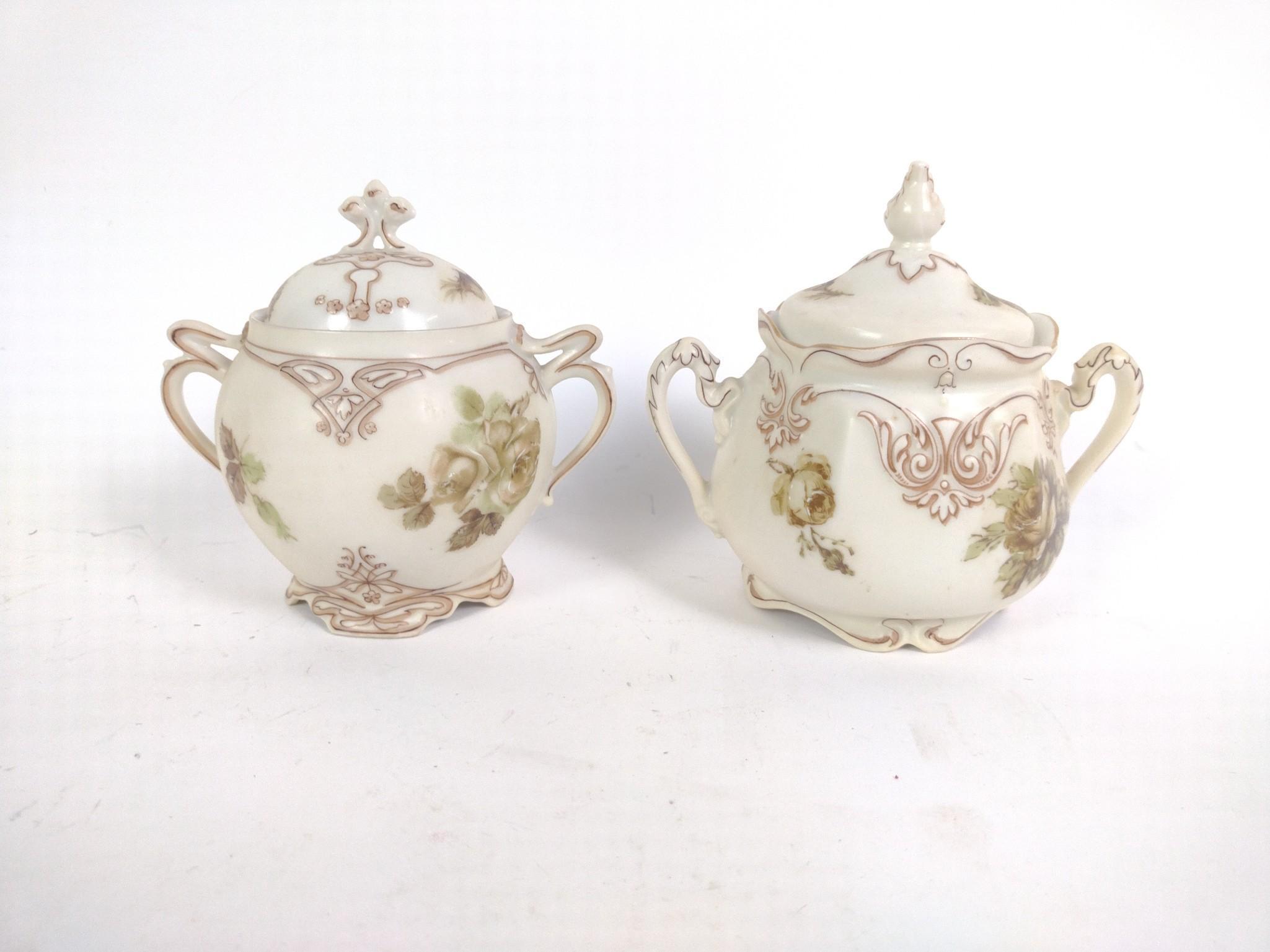 34 Pc Silesia Old Ivory Dinner Service