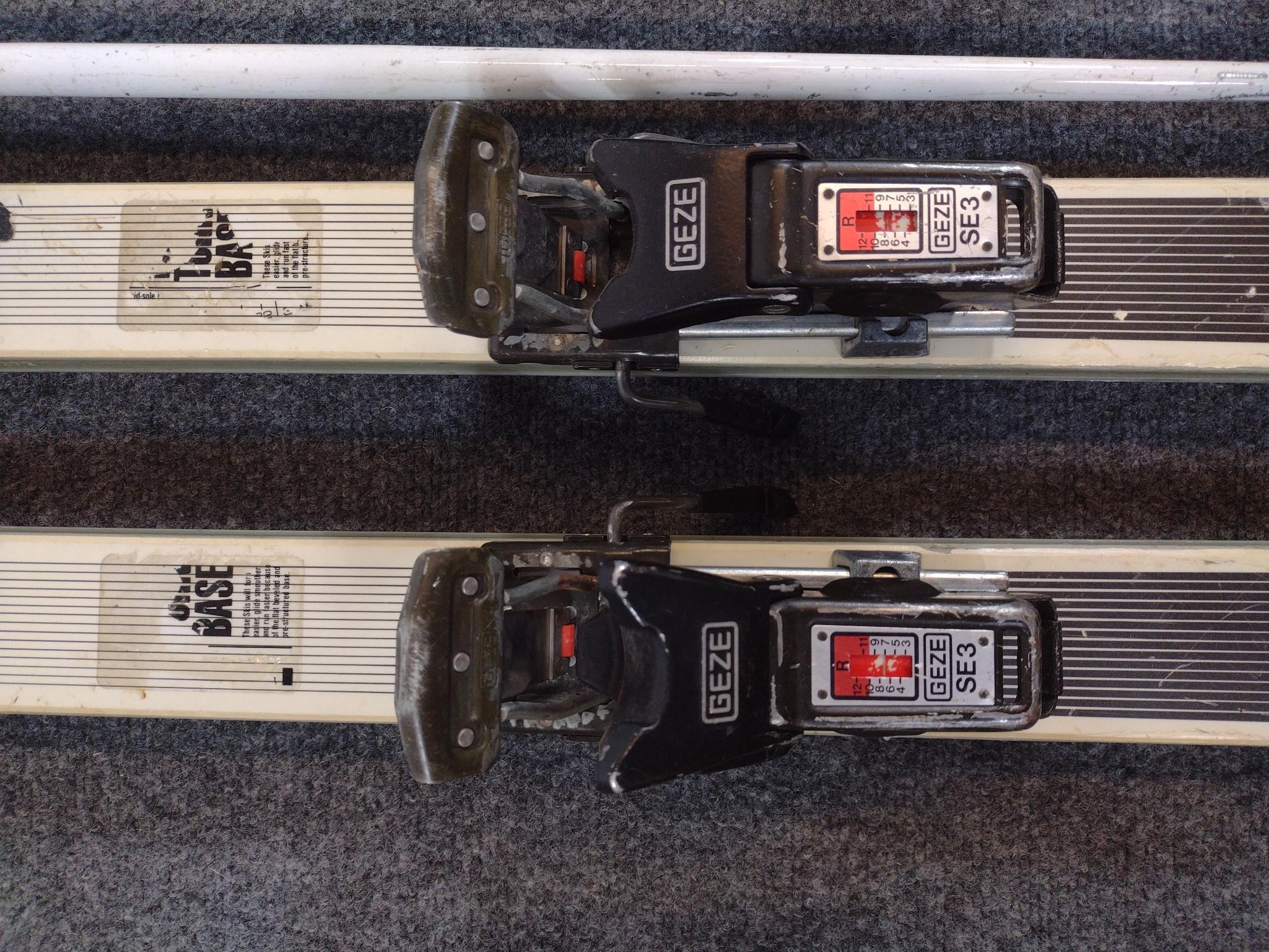 3 Sets Of K2 Skis Incl Gyrator