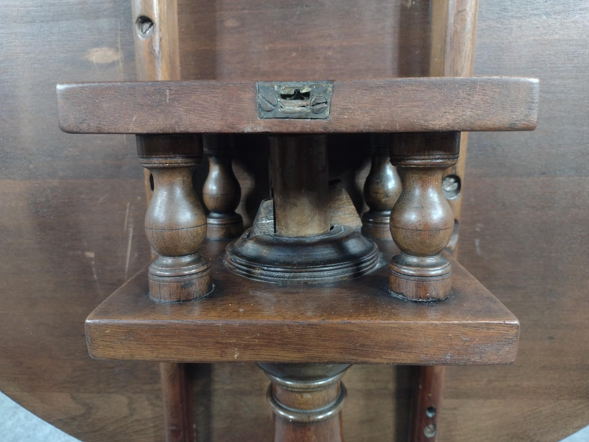 Antique Tilt Top Table