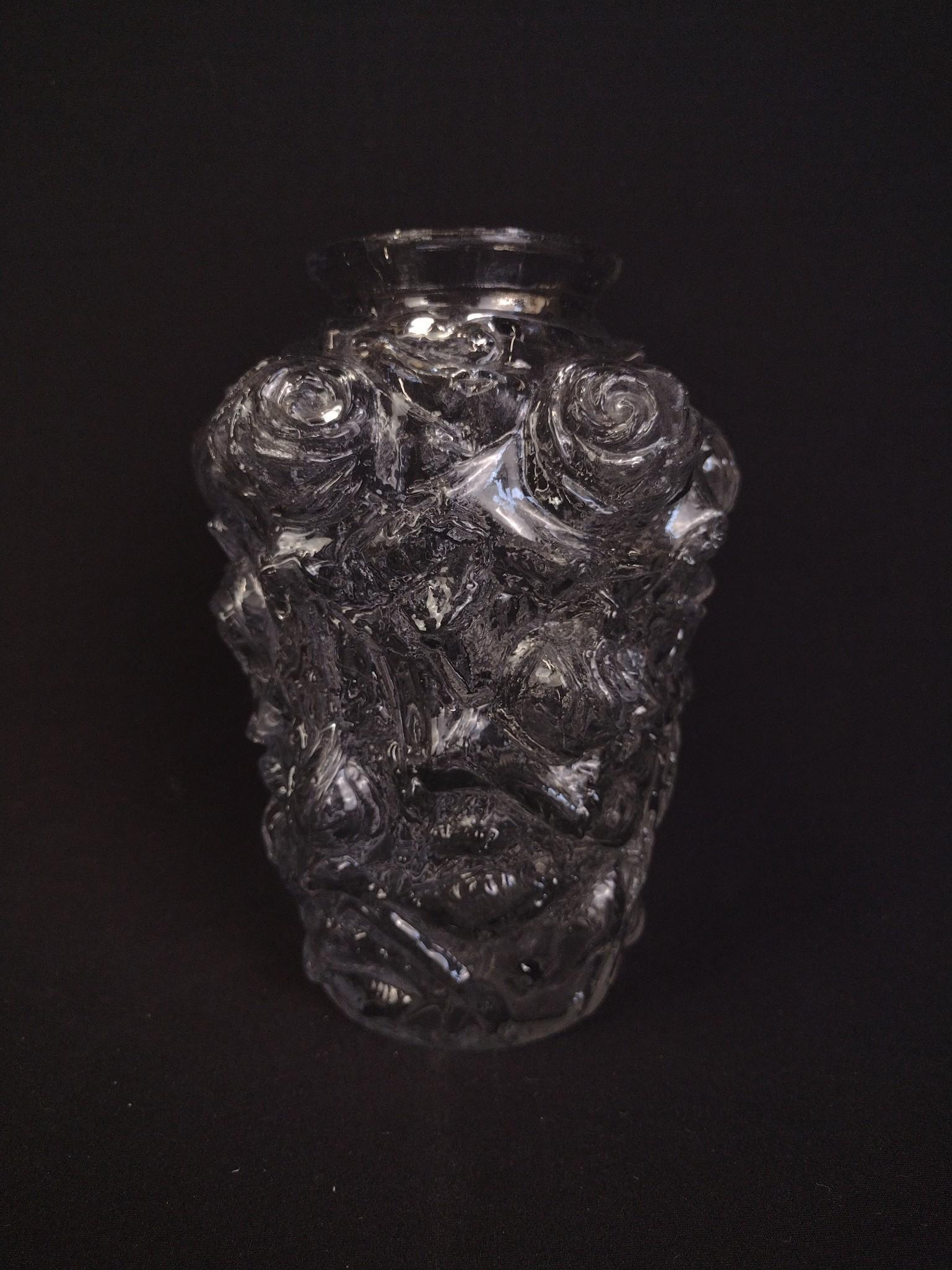 5 Pieces of Glassware