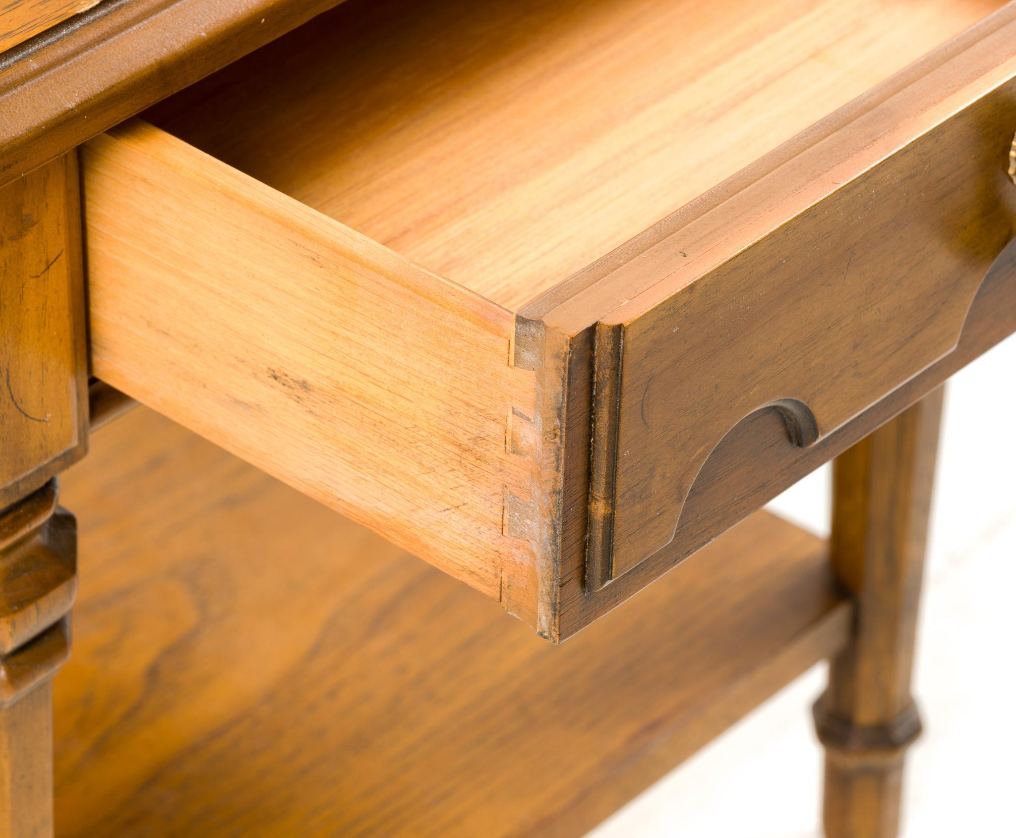 2 Vintage End Tables