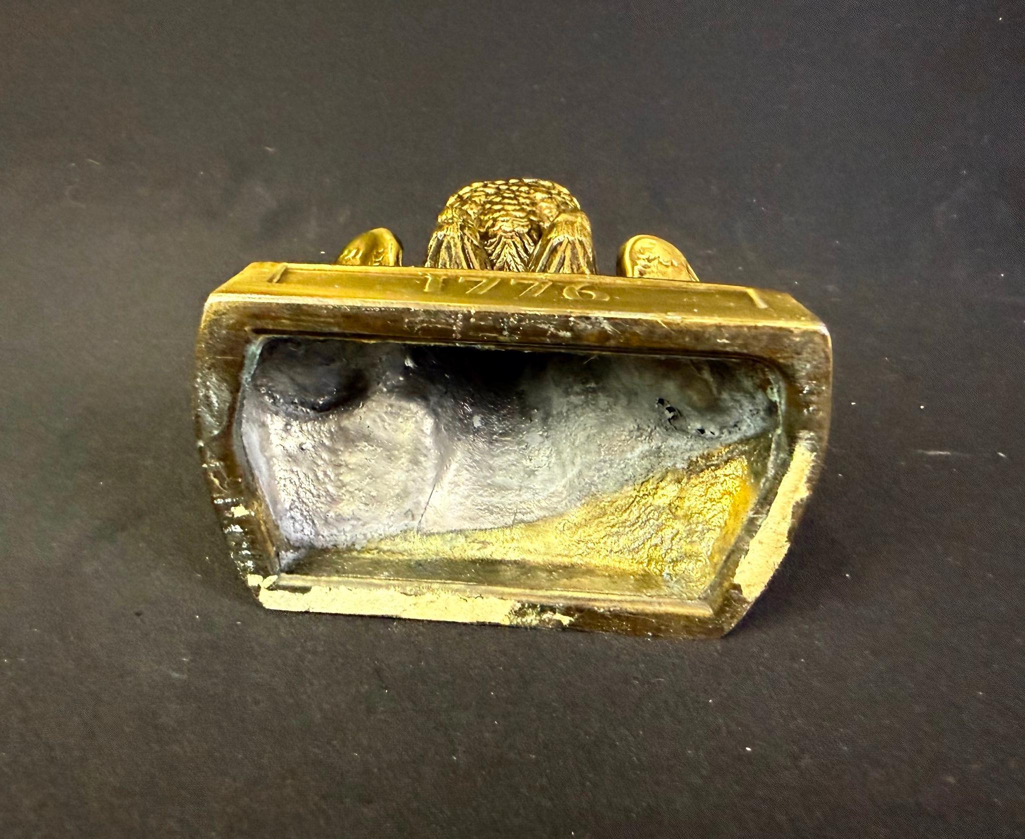 9 Vintage Decor and Crystal