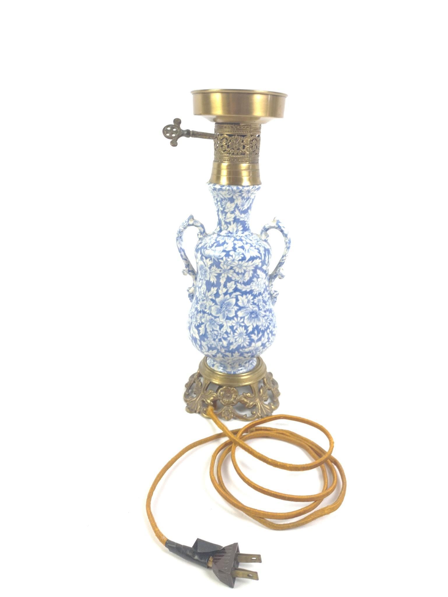 Staffordshire Vase Table Lamp