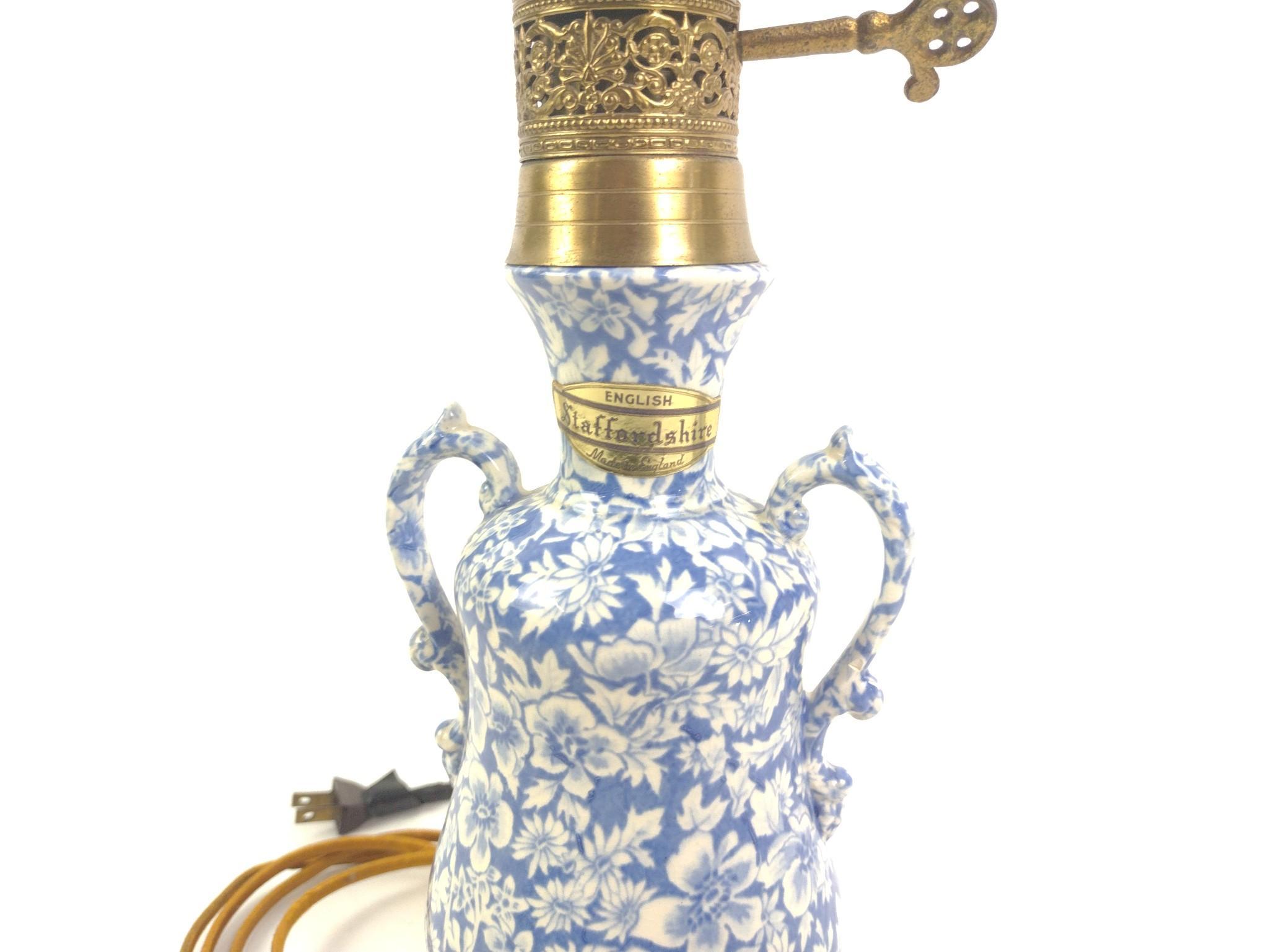 Staffordshire Vase Table Lamp