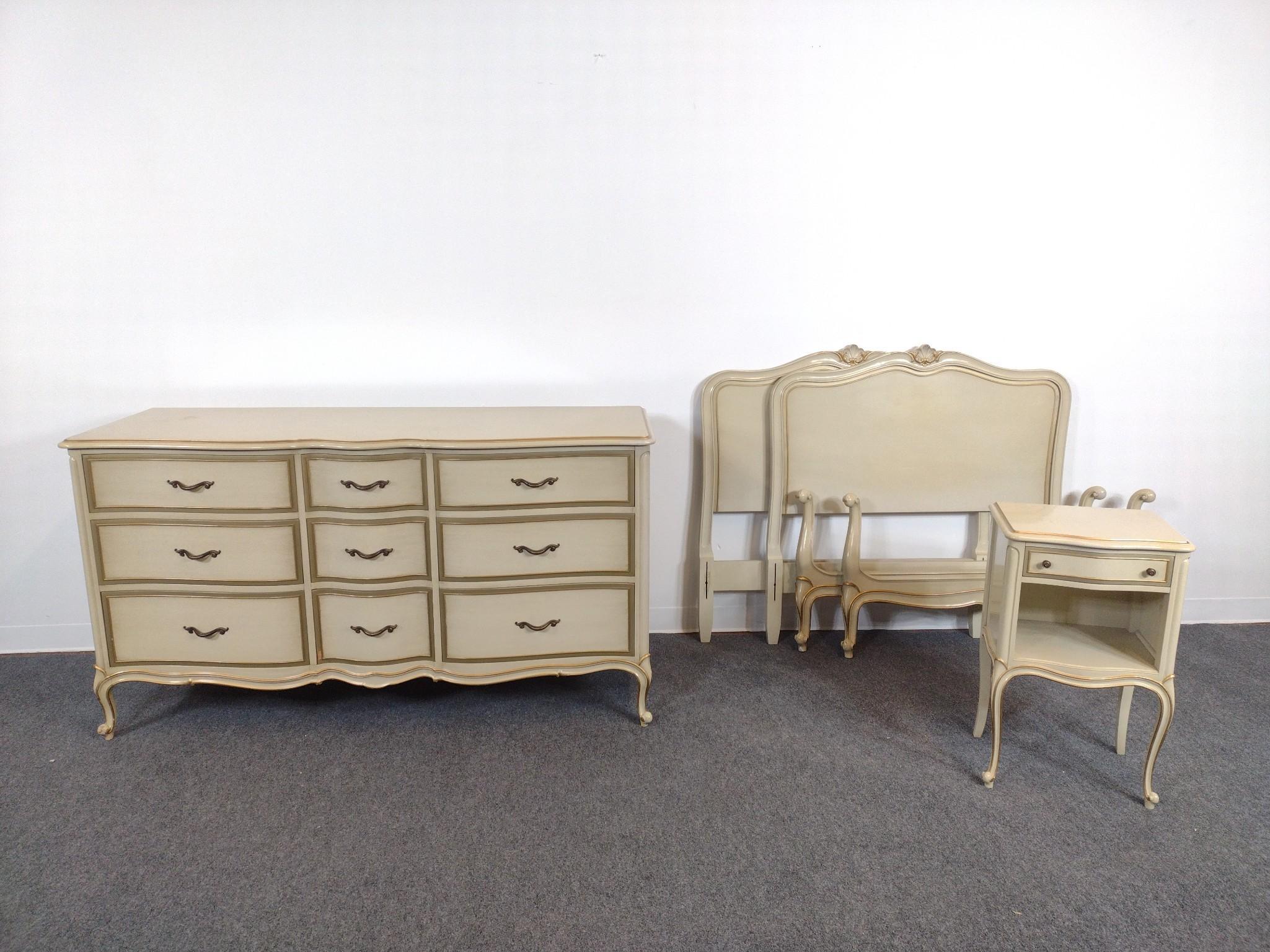 Drexel French Provincial Style Bedroom Set