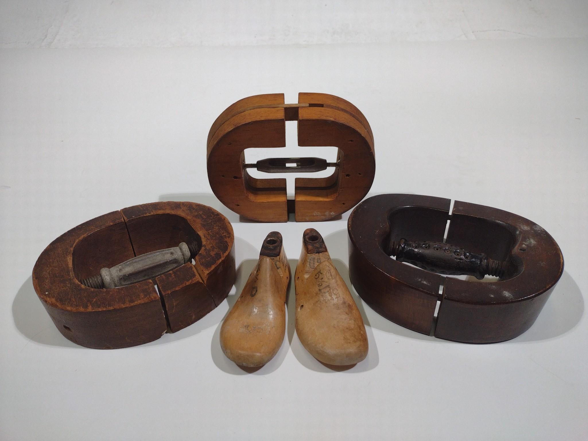 Antiques, Primitives, Textiles