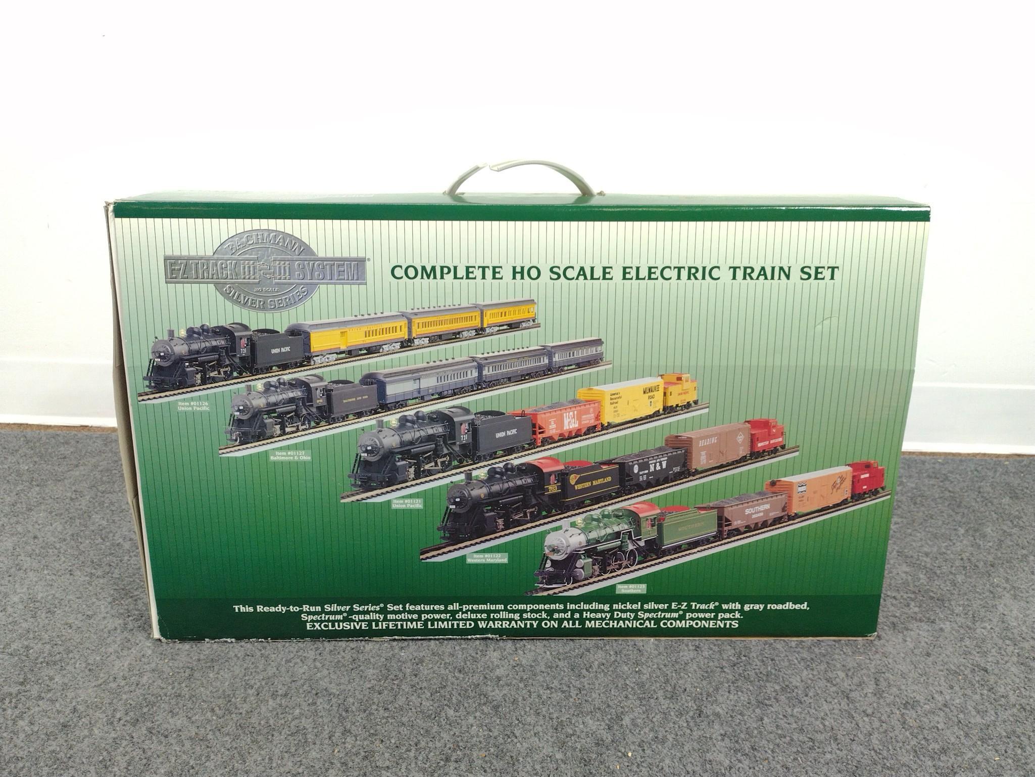 Bachman Silver Series H-O Scale Electric Train Set