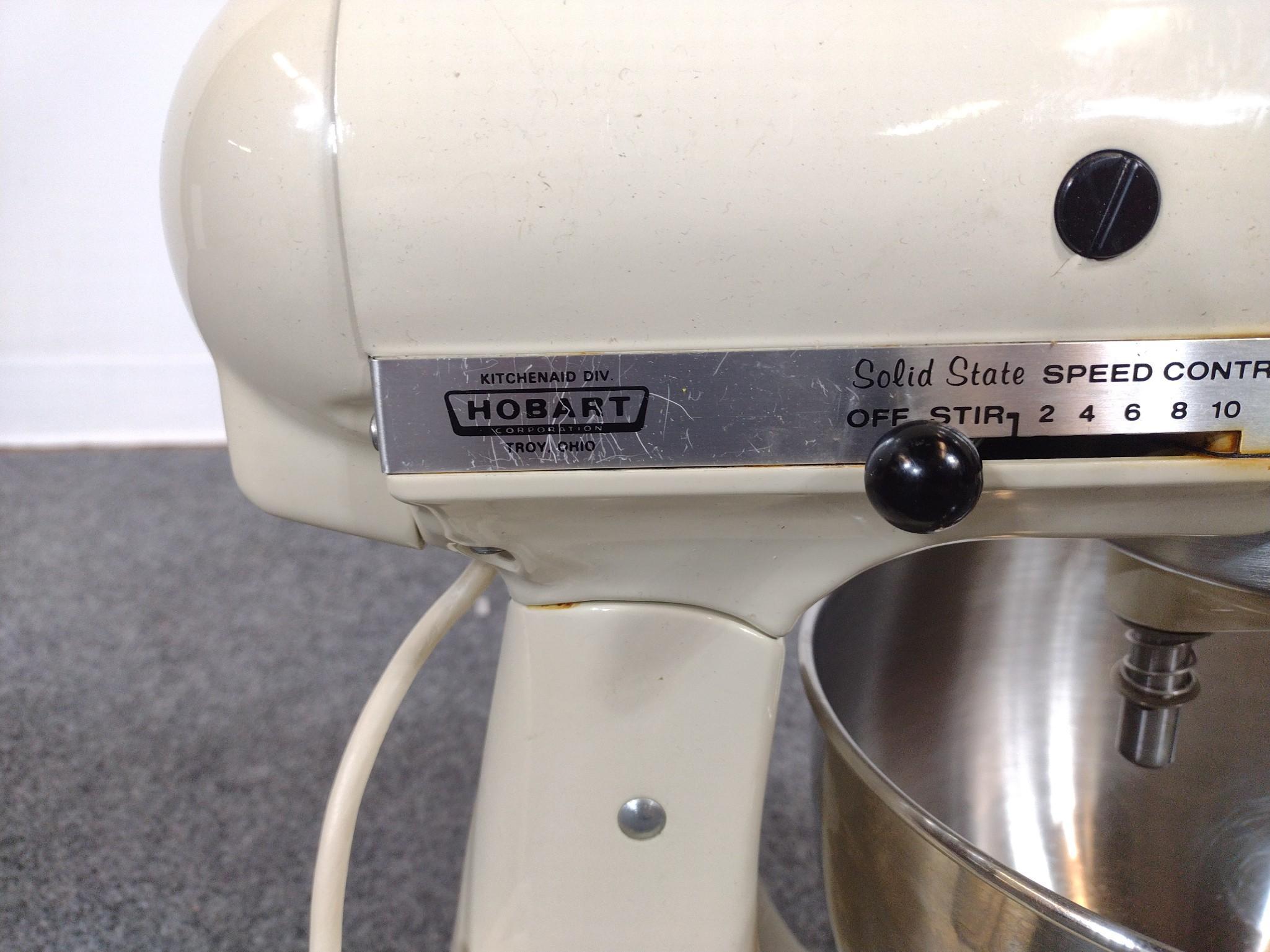 Kitchen-Aid Stand Mixer