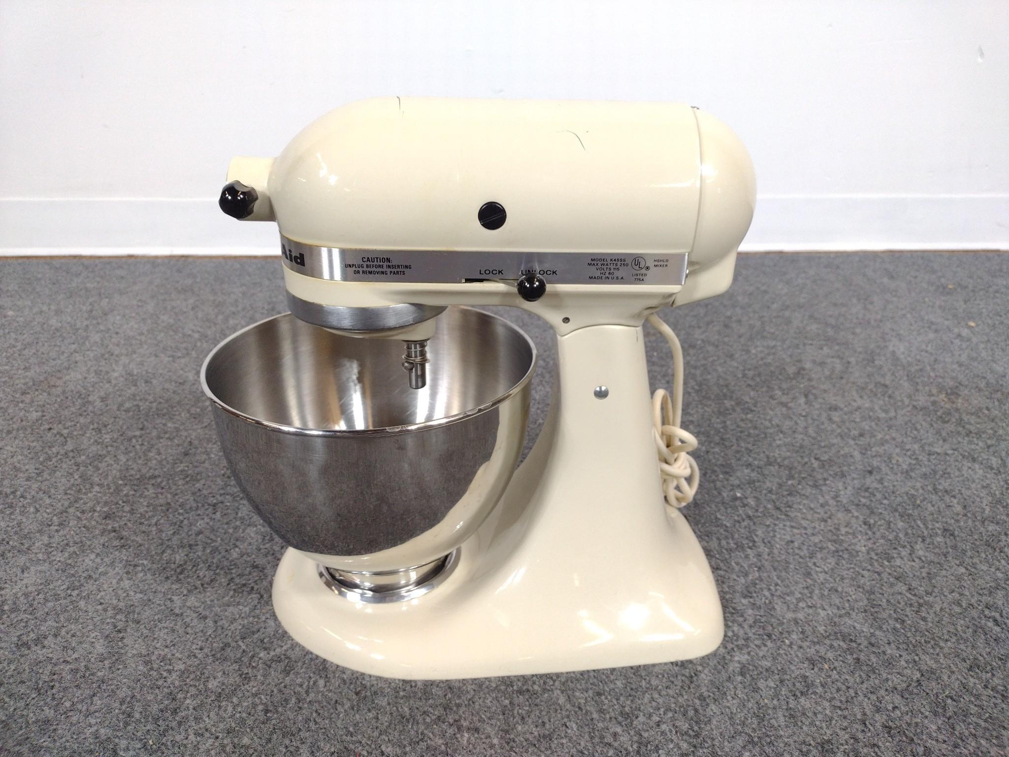Kitchen-Aid Stand Mixer