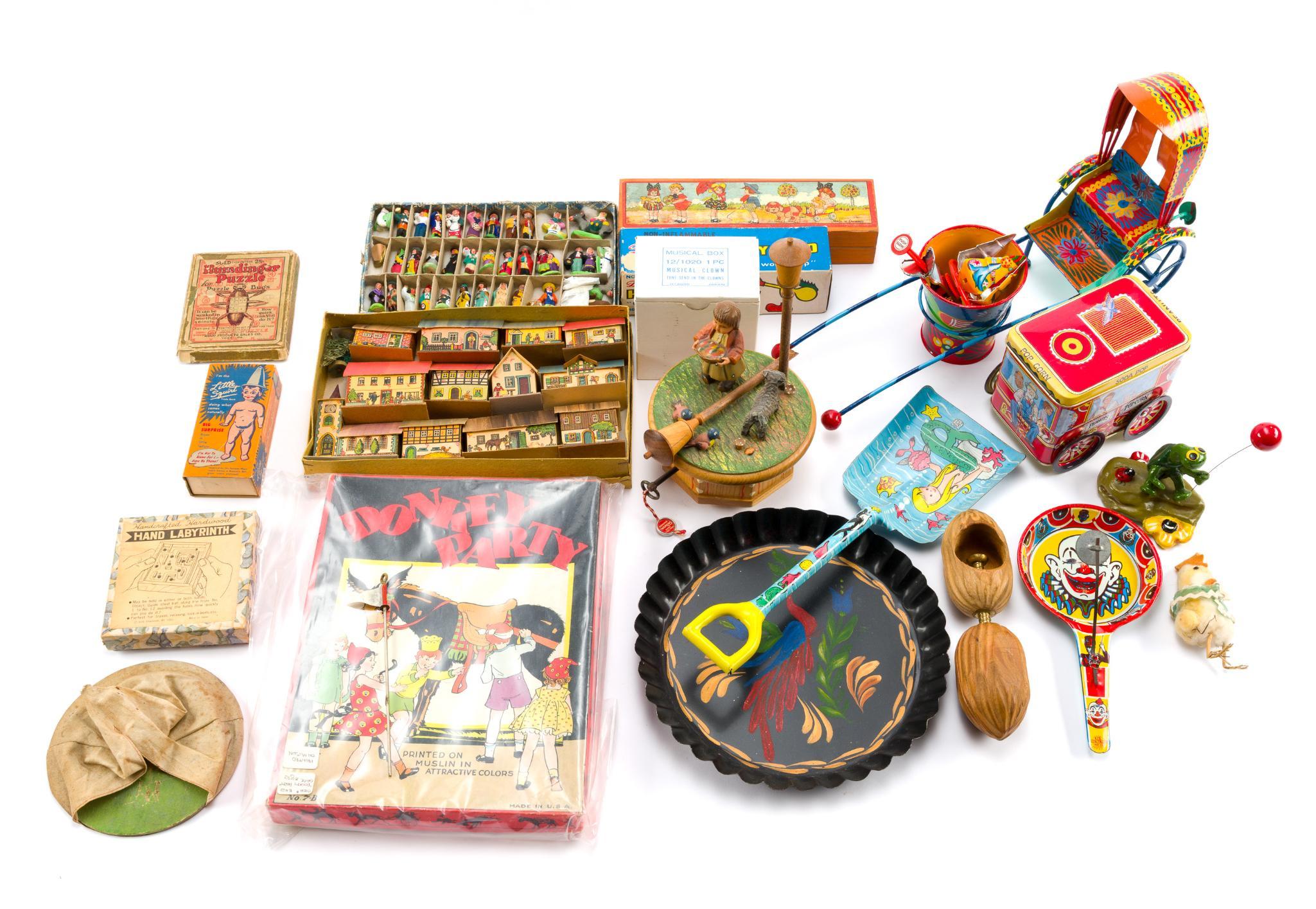Vintage Toys and Figurines