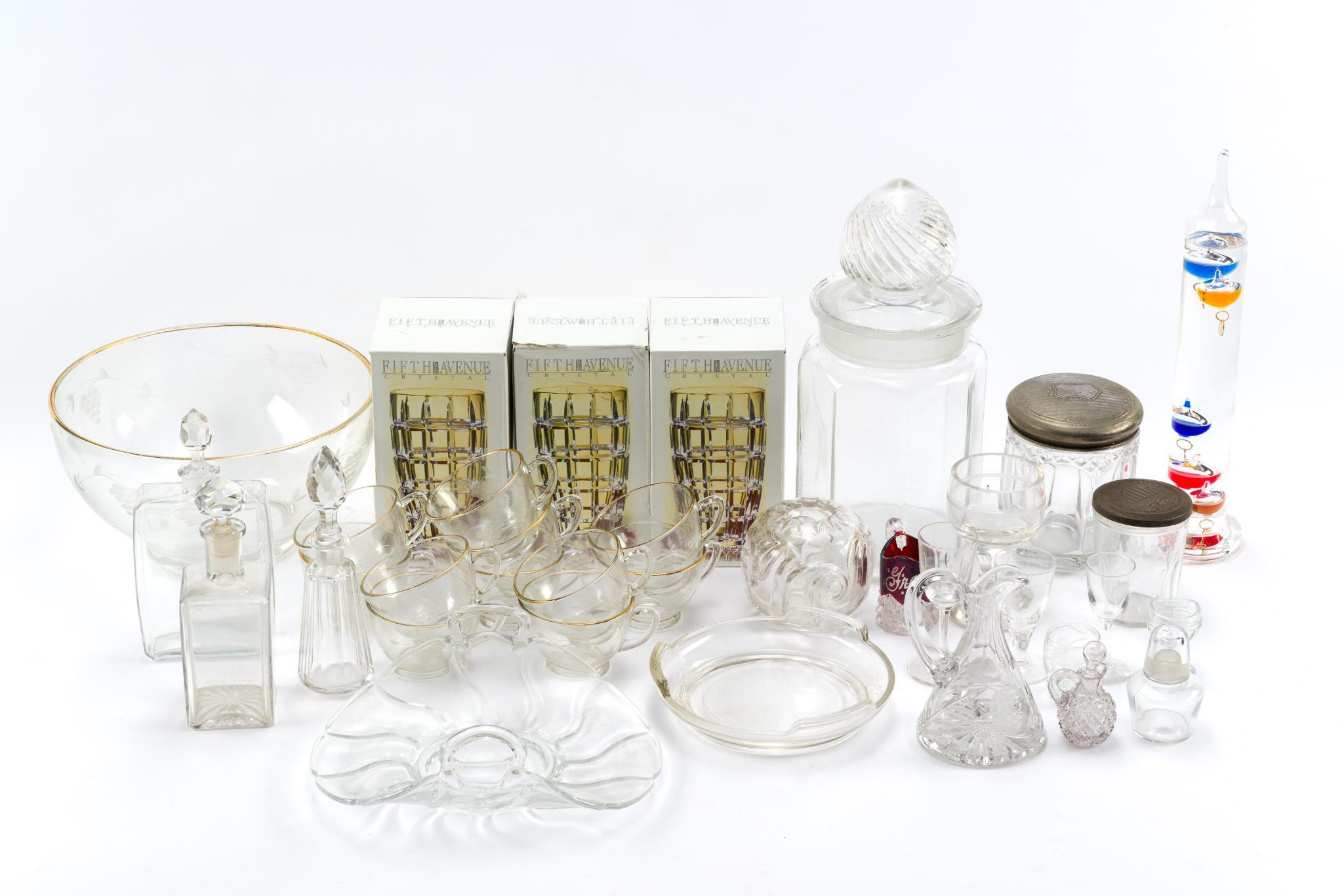 35 Pieces of Glass incl. Cut