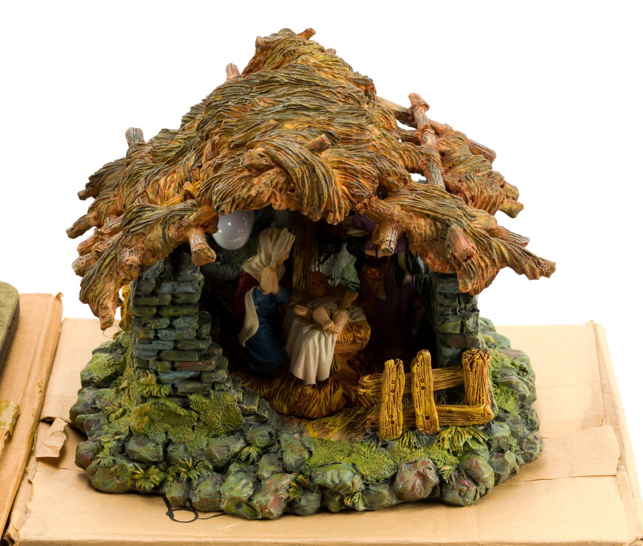 Anri Christmas Nativity Set Incl. 11 Wooden Anri Figures