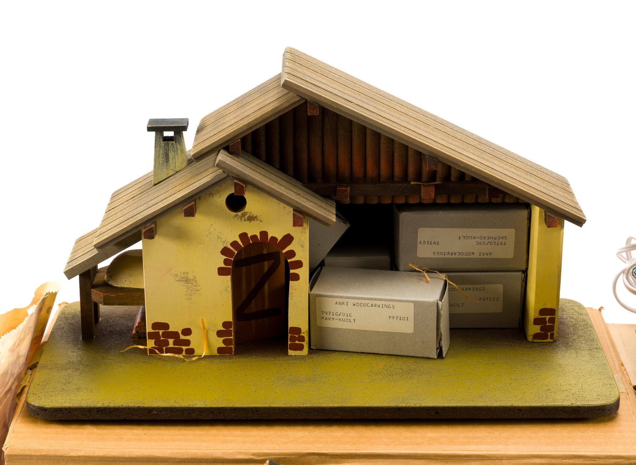 Anri Christmas Nativity Set Incl. 11 Wooden Anri Figures