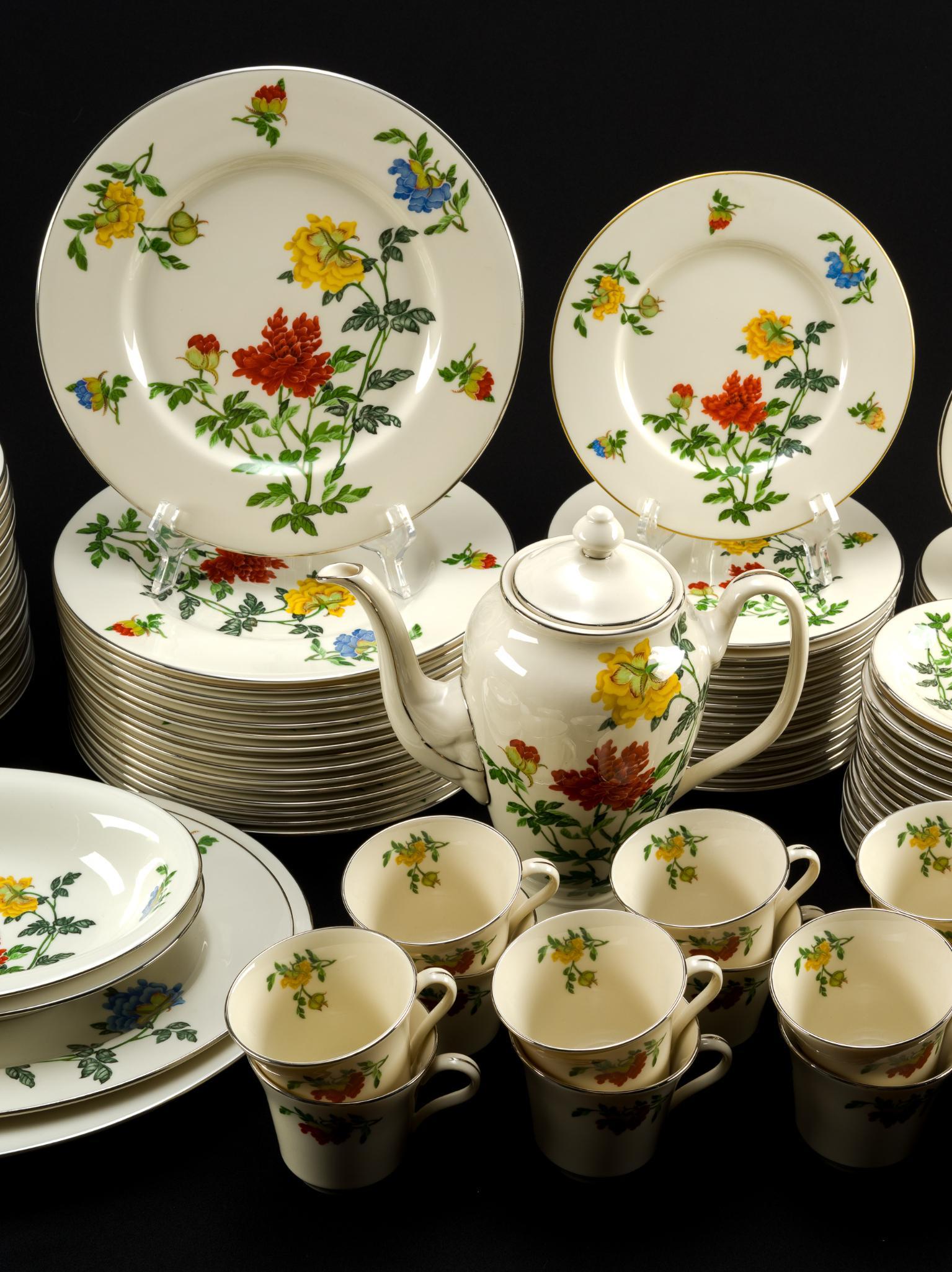 American Manor Malin Dinner Service