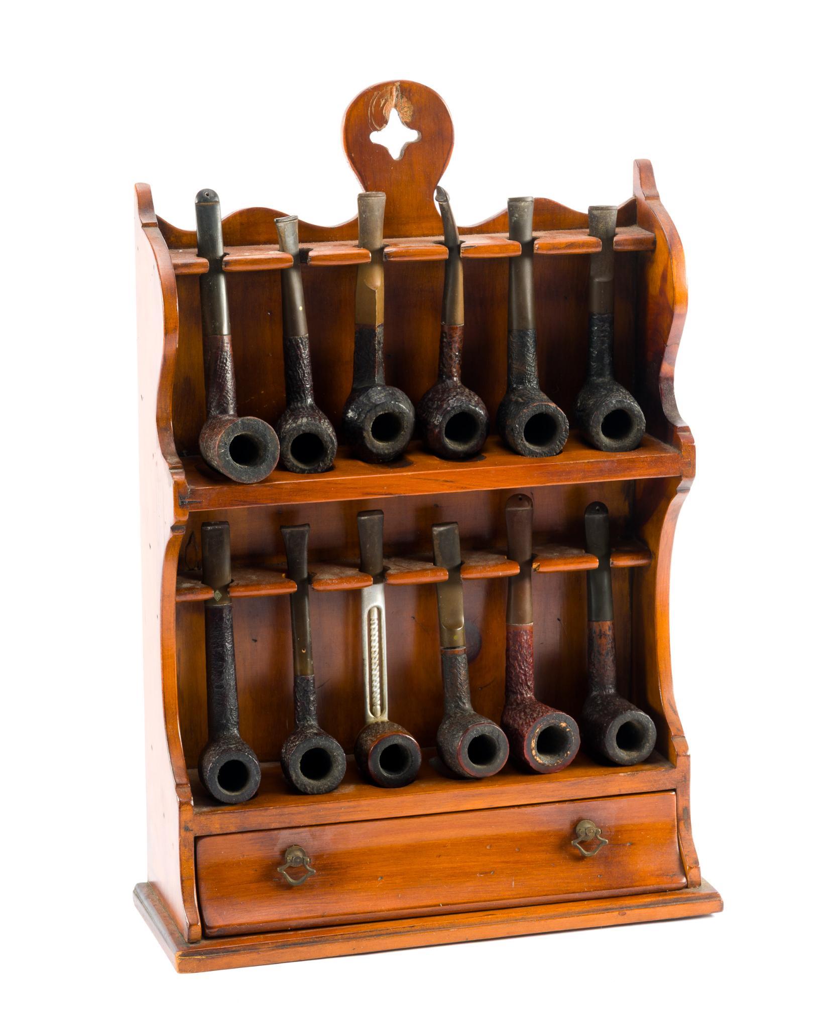 Pine-Tique Wooden Pipe Rack with Pipes