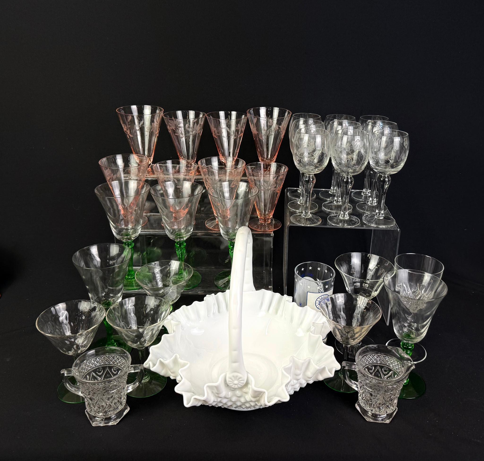 32 Pieces of Glassware