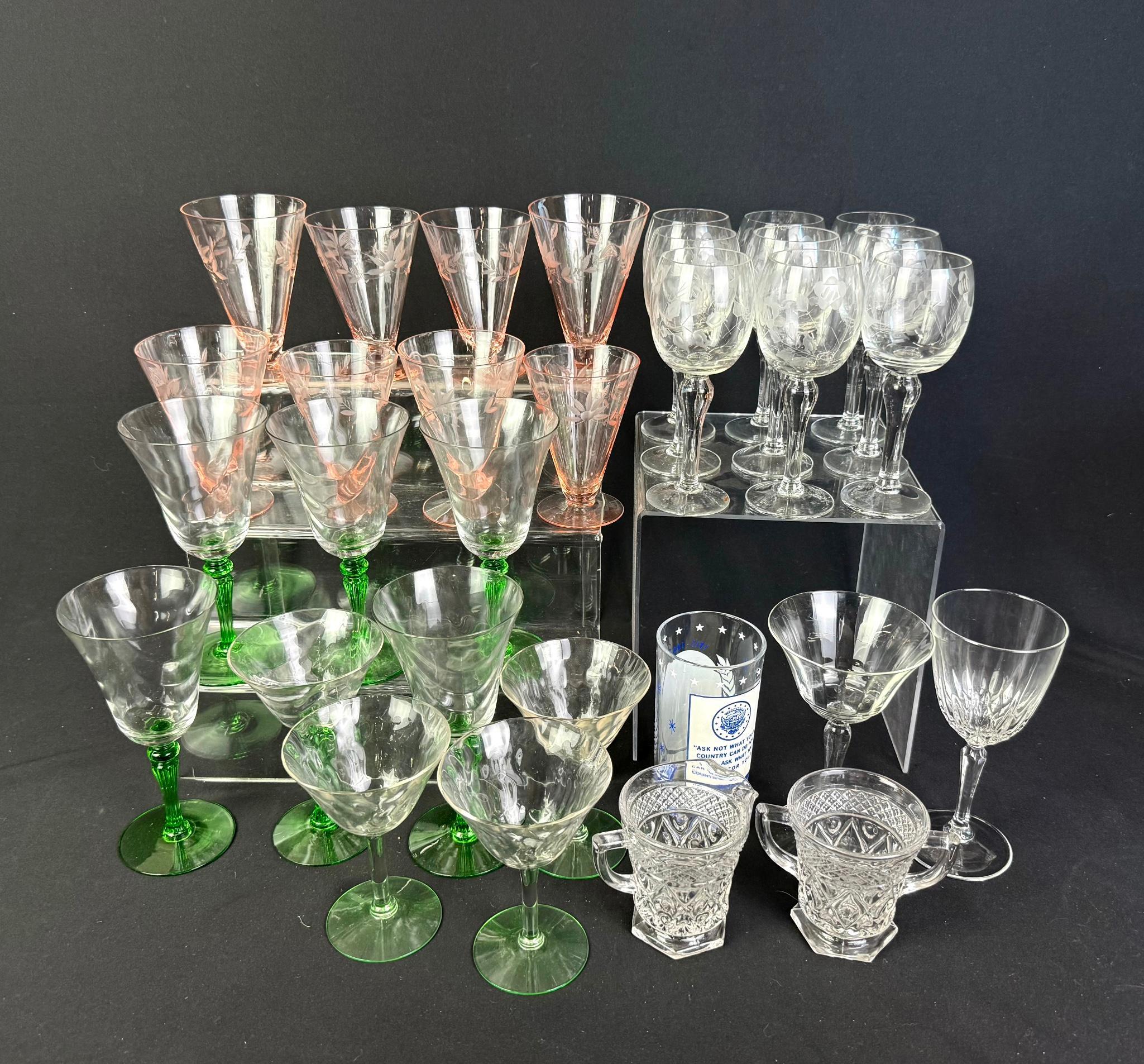 32 Pieces of Glassware